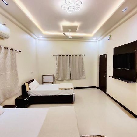 Ap Suite - By Ap Villa'S And Resort'S 우자인 외부 사진