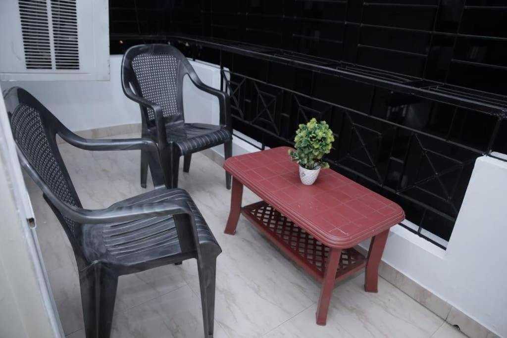 Ap Suite - By Ap Villa'S And Resort'S 우자인 외부 사진