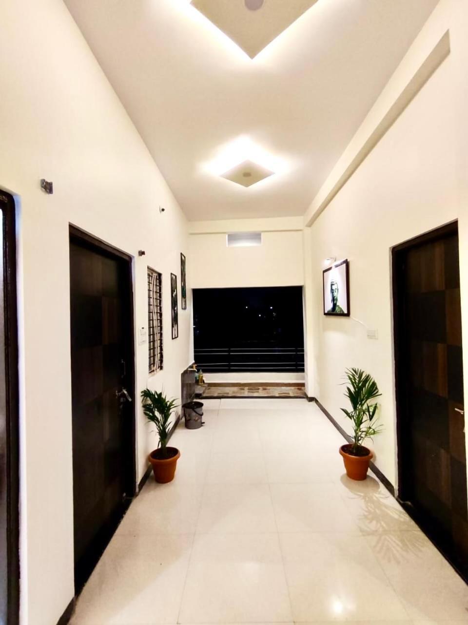 Ap Suite - By Ap Villa'S And Resort'S 우자인 외부 사진